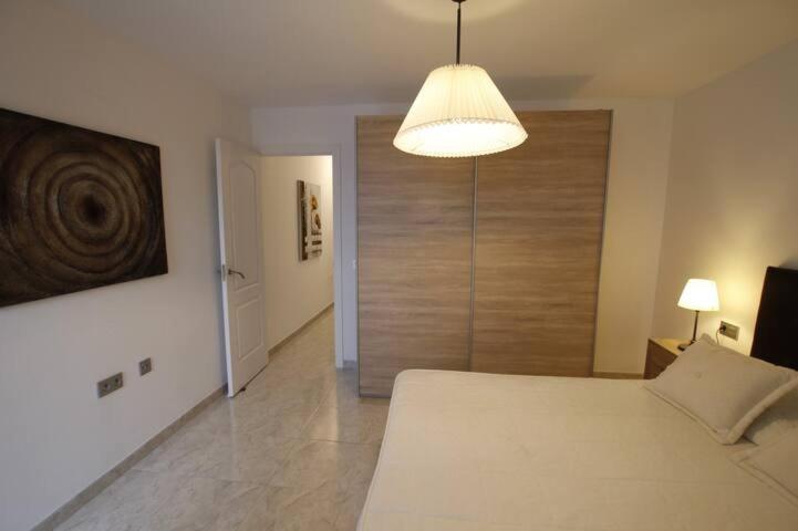 Apartamento Yale Тіас Екстер'єр фото