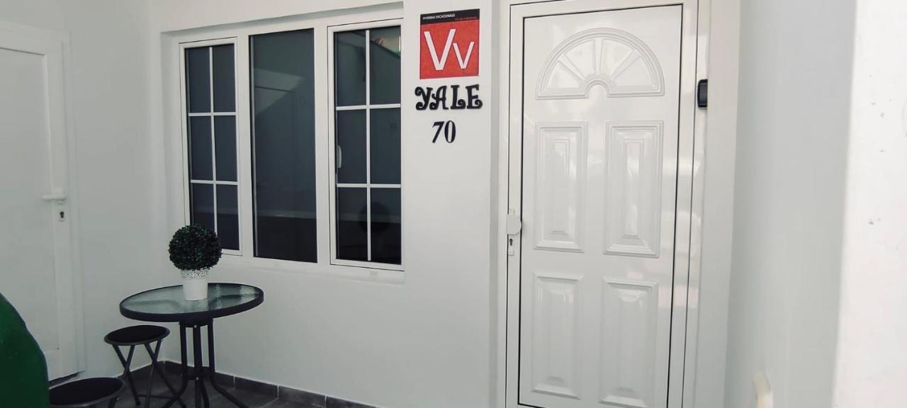 Apartamento Yale Тіас Екстер'єр фото